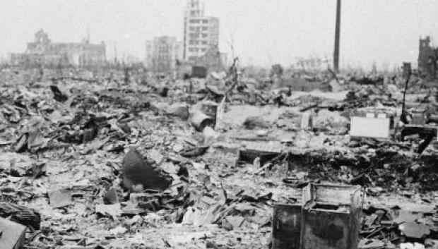 Destrucción generada en Hiroshima (Japón) por la bomba nuclear Little Boy, lanzada por Estados Unidos el 6 de agosto de 1945