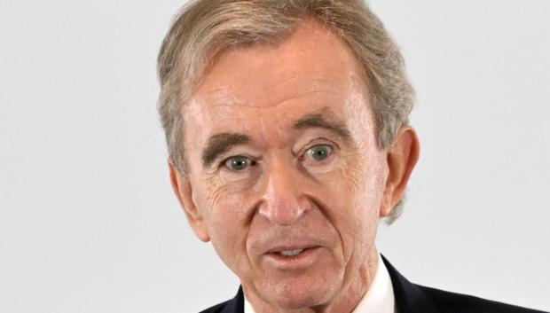 Bernard Arnault, propietario de la marca de lujo Louis Vuitton