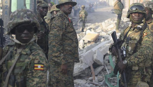 Soldados somalís en plena guerra