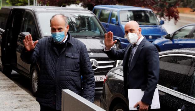 Javier Tebas y Luis Rubiales, en una reunión en la sede del CSD en 2020.