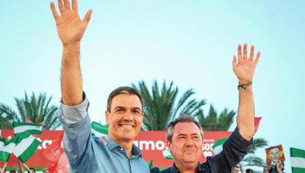 El presidente del Gobierno, Pedro Sánchez, arropó a Juan espadas en le cierre de campaña electoral andaluza