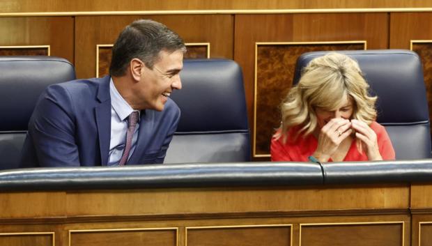 Pedro Sánchez y Yolanda Díaz en el Congreso