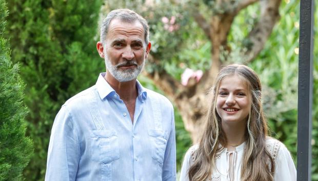 Spanish King Felipe VI with daughter Princess of Asturias Leonor of Borbon during a visit to Cartuja de Valdemossa in Mallorca, on Monday 01 August 2022.