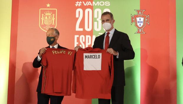 El Rey Felipe VI y el Presidente Marcelo Rebelo en la presentación de la candidatura Ibérica para el Mundial 2030