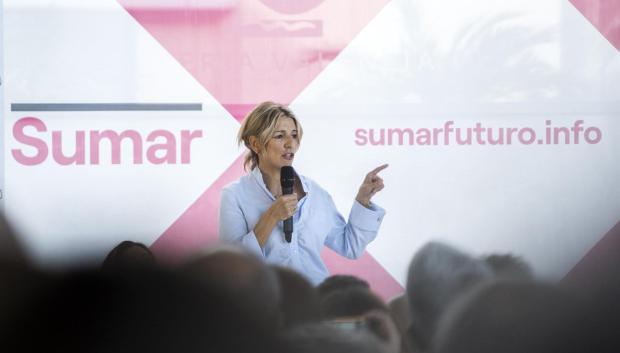 Yolanda Díaz en la presentación de 'Sumar' en la Feria de Valencia este sábado