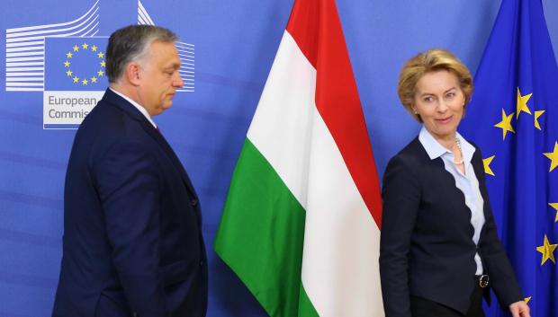 Viktor Orban y Ursula von der Leyen