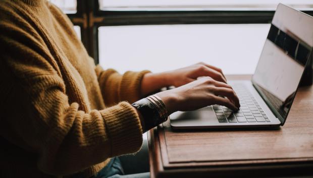 El 25 % de los niños de entre 12 y 13 años consumen pornografía en internet