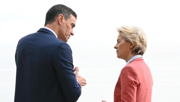 Pedro Sánchez y Ursula von der Leyen el viernes en Alicante