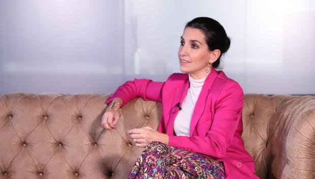 Rocío Monasterio durante la entrevista en la redacción de El Debate