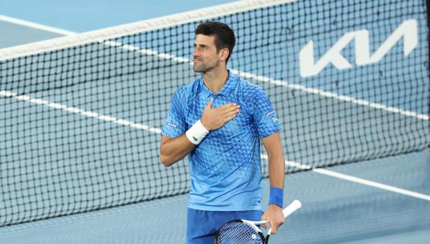 Novak Djokovic ha regresado al Open de Australia y lo ha hecho con una cómoda victoria