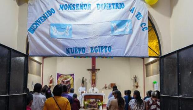 Un momento de la homilía celebrada por Monseñor Demetrio Fernández en Nuevo Egipto.