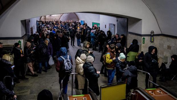 Refugiados metro Kiev