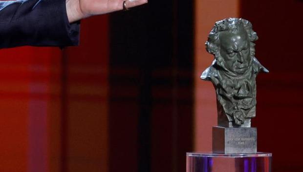 El actor Javier Bardem recibe el Goya a Mejor Actor Protagonista, por su trabajo en "El buen patrón", durante la gala de 2022