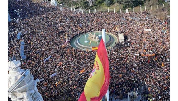 La delegación de Gobierno cifró alrededor de las 30.000 personas los asistentes a la manifestación contra Sánchez del pasado enero