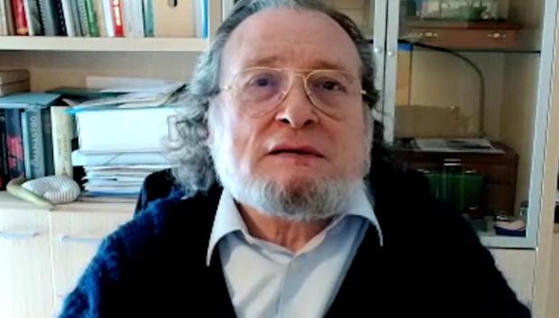 Santiago Niño Becerra: «Cada vez hay más signos de que la economía no va bien»