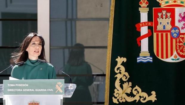 La nueva directora de la Guardia Civil, Mercedes González, tomando posesión