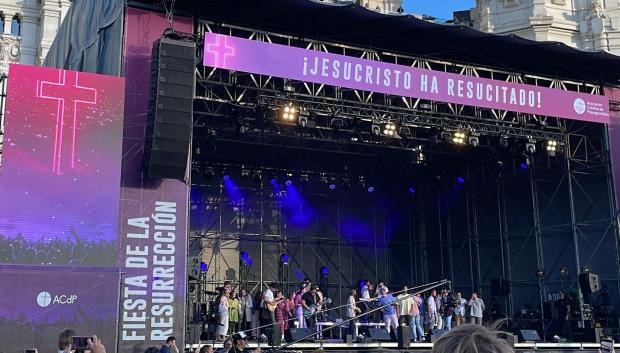 Hakuna en la Fiesta de la Resurrección