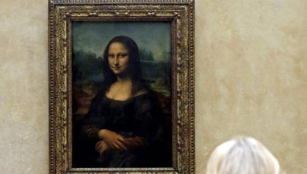 La Mona Lisa de Leonardo da Vinci, en el Louvre