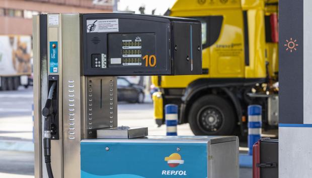 Tres gasolineras de Repsol disponen ya de este combustible
