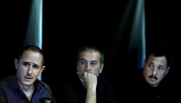 De derecha a izquierda, Sergi Caballero, Ricard Robles y Enric Palau, directores del Sónar, en una rueda de prensa de 2012