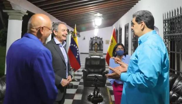 José Luis Rodríguez Zapatero y Nicolás Maduro, en enero en Caracas