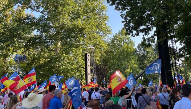 Los tres líderes populares se dan un baño de masas en Madrid