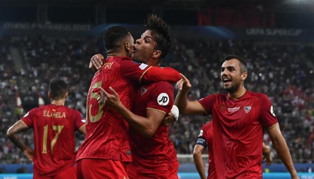 En-Nesyri festeja el gol del Sevilla