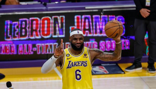 LeBron James, en un partido con los Lakers la pasada temporada