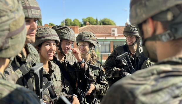 La princesa de Asturias Leonor de Borbon durante unas maniobras militares en la academia Militar de Zaragoza 20 Septiember 2023