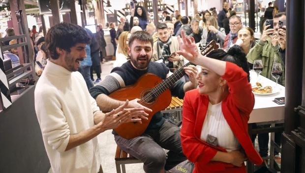 Madrid se vista de flamenco por su Día Mundial