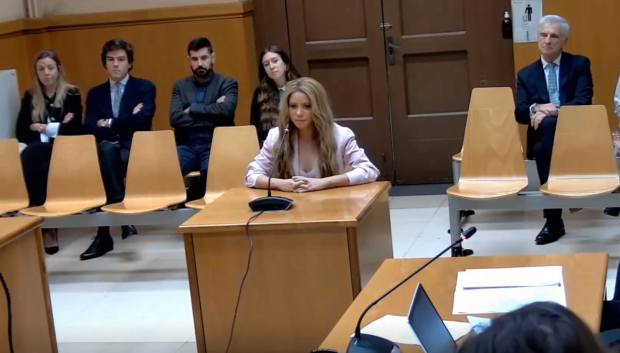 Captura de pantalla de Shakira durante el juicio por fraude fiscal.