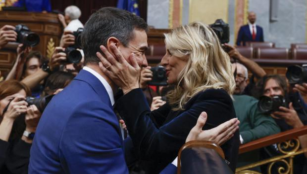 Pedro Sánchez con Yolanda Díaz