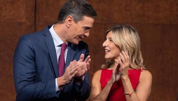 El presidente del Gobierno, Pedro Sánchez y la líder de Sumar y ministra de Trabajo en funciones, Yolanda Díaz.