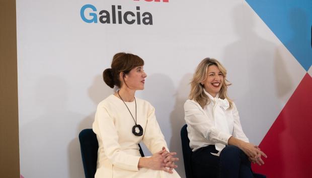 La candidata para la Presidencia de la Xunta de Galicia, Marta Lois (i) y la líder de Sumar, Yolanda Díaz (d), durante la presentación de la candidatura de Sumar Galicia para la Presidencia de la Xunta, en el Hotel Porta do Camiño, a 27 de diciembre de 2023, en Santiago de Compostela, A Coruña, Galicia (España). La líder de Sumar ha presentado hoy a Marta Lois como la candidata para la Presidencia de la Xunta de Galicia. La actual portavoz de Sumar en el Congreso intentará hacerse con la mayoría de los votos en las elecciones autonómicas del próximo 18 de febrero, para convertirse en la próxima presidenta de la Xunta.
27 DICIEMBRE 2023;ELECCIONES GALLEGAS;SUMAR;YOLANDA;PORTAVOZ;LOIS;CANDIDATA
César Arxina / Europa Press
27/12/2023