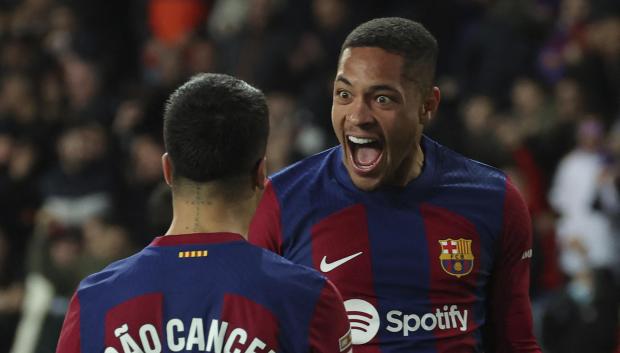 El gol del Barça llegó tras una buena conexión entre Joao Cancelo y Vítor Roque