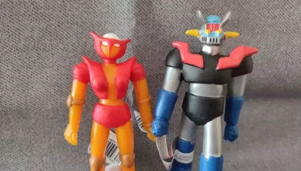 Afrodita A y Mazinger Z, viejas figuras de los años 70