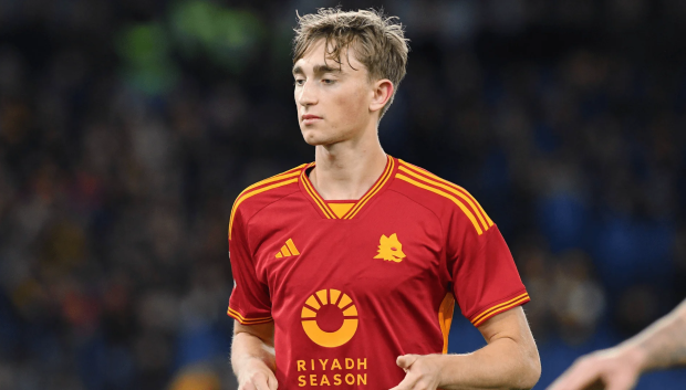 Dean Huijsen milita actualmente en la Roma