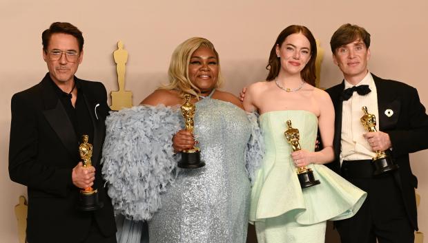 Robert Downey Jr., Da'Vine Joy Randolph, Emma Stone y Cillian Murphy ganadores al Oscar