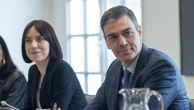 La ministra de Universidades, Ciencia e Innovación, Diana Morant y el presidente del Gobierno, Pedro Sánchez