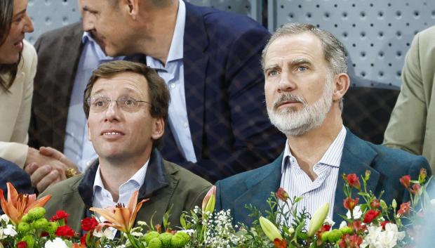 El Rey y el alcalde de Madrid, en el partido de Rafa Nadal contra Alex de Miñaur