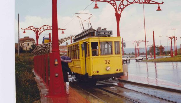 Un tranvía turístico de La Coruña