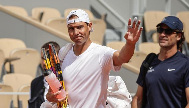 Nadal en un entrenamiento para Roland Garros