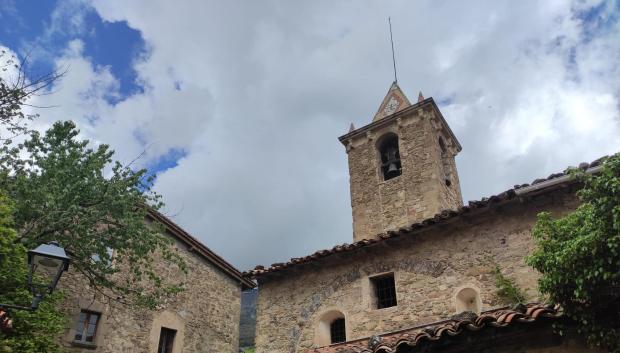 Vista del campanario de Sant Romà, en Joanetes
