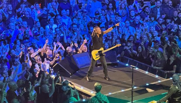 Bruce Springsteen durante una actuación en Los Ángeles el pasado 7 de abril