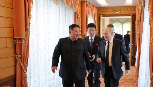 Kim Jong-un y Vladimir Putin en Pyongyang