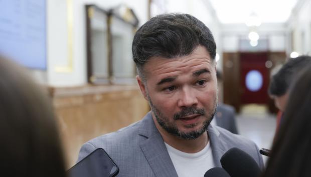 El portavoz de ERC Gabriel Rufián valora el acuerdo del CGPJ tras el pleno del Congreso de los Diputados de este martes