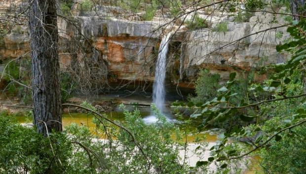 El Charco del Chorro de Corbera de los Charcos de Quesa