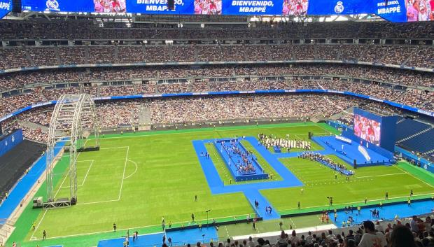 Tremendo el aspecto que luce el Santiago Bernabéu para recibir a Mbappé