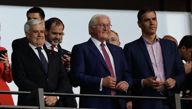 Pedro Sánchez y Pedro Rocha en la final de la Eurocopa del pasado domingo