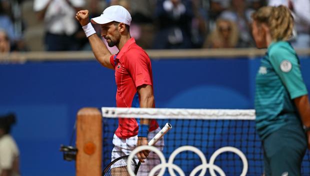 Novak Djokovic se llevó el primer set de la final
